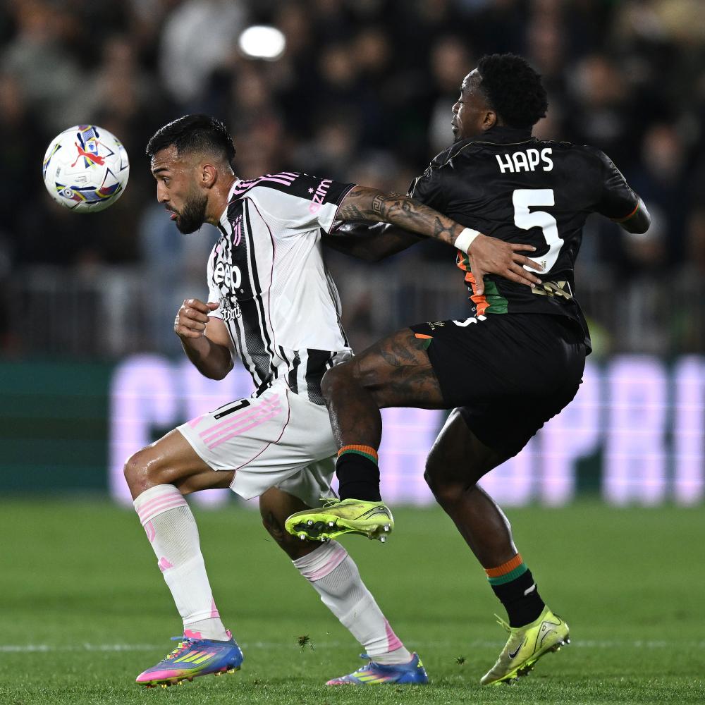 安帅谈维尼修斯国家德比不满被换下：我跟他说他犯了一个错误