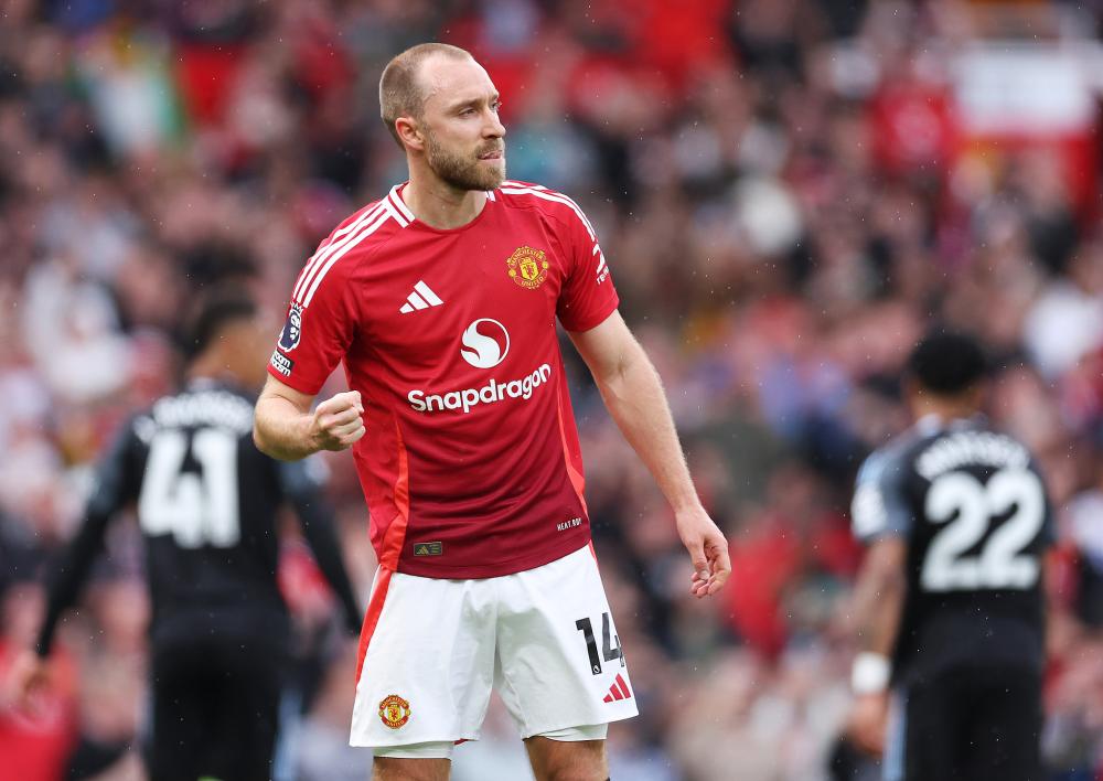 心系老东家，小罗社媒晒照祝贺弗拉门戈巴甲夺冠